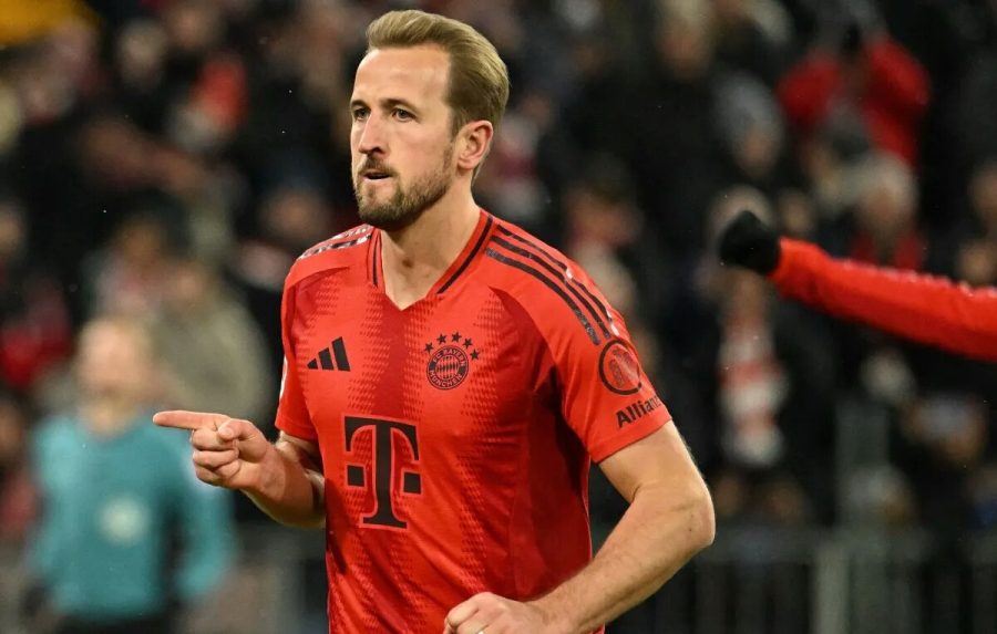 Hat-trick Harry Kane antar Bayern Muenchen Hancurkan Augsburg 3-0