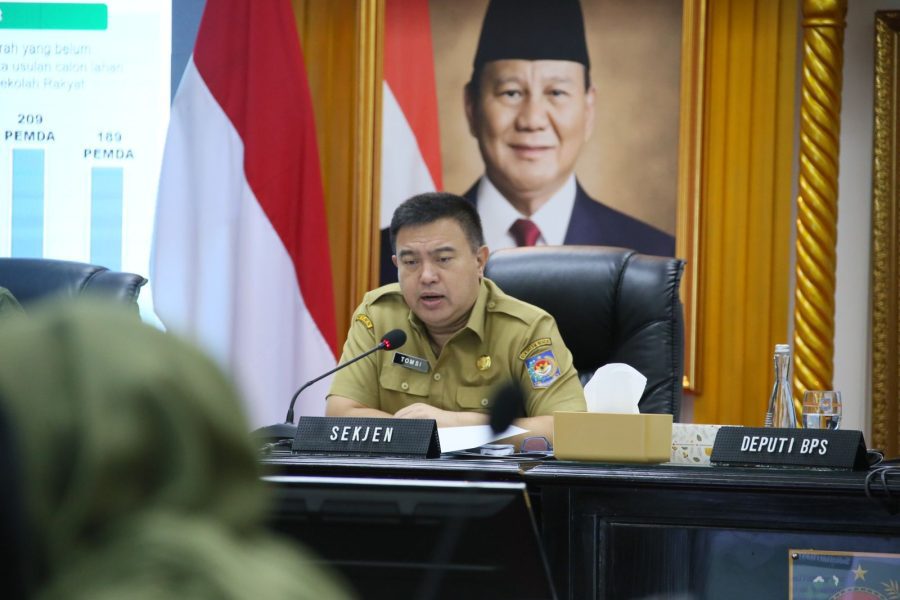 Sekjen Kemendagri Minta Pemda Percepat Realisasi Program Prioritas Nasional