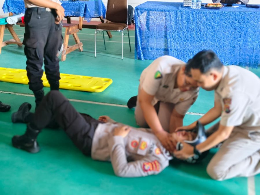 Tingkatkan Kesiapsiagaan, Ditpolairud Polda NTB Gelar Pelatihan PPGD untuk Seluruh Personel